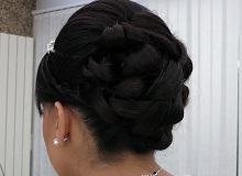 Hair Stylist for Weddings